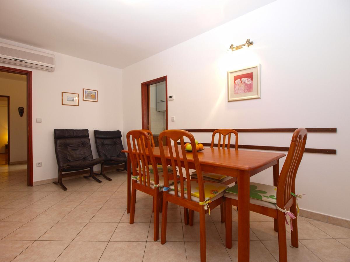 Apartment Alma 1600 Пула Экстерьер фото